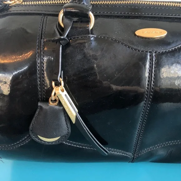 Tahari Bag - Picture 5 of 5